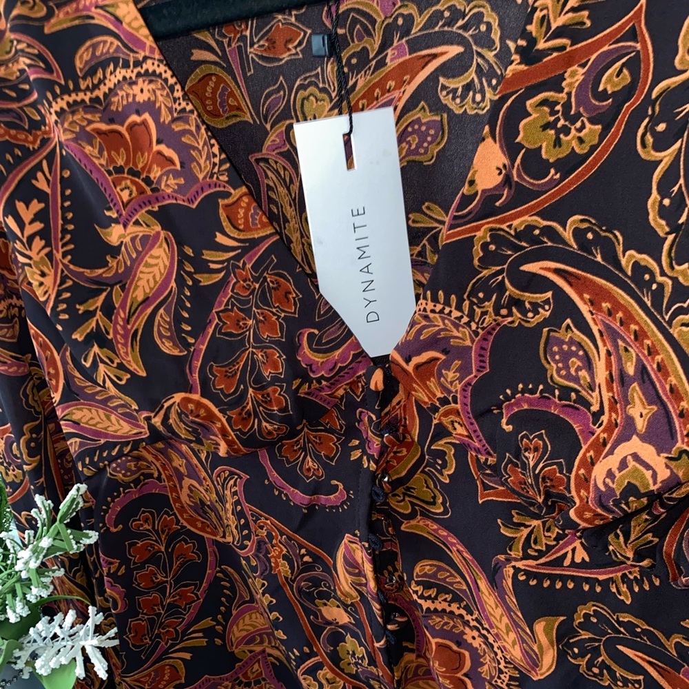 Floral blouse - Picture 2 of 3